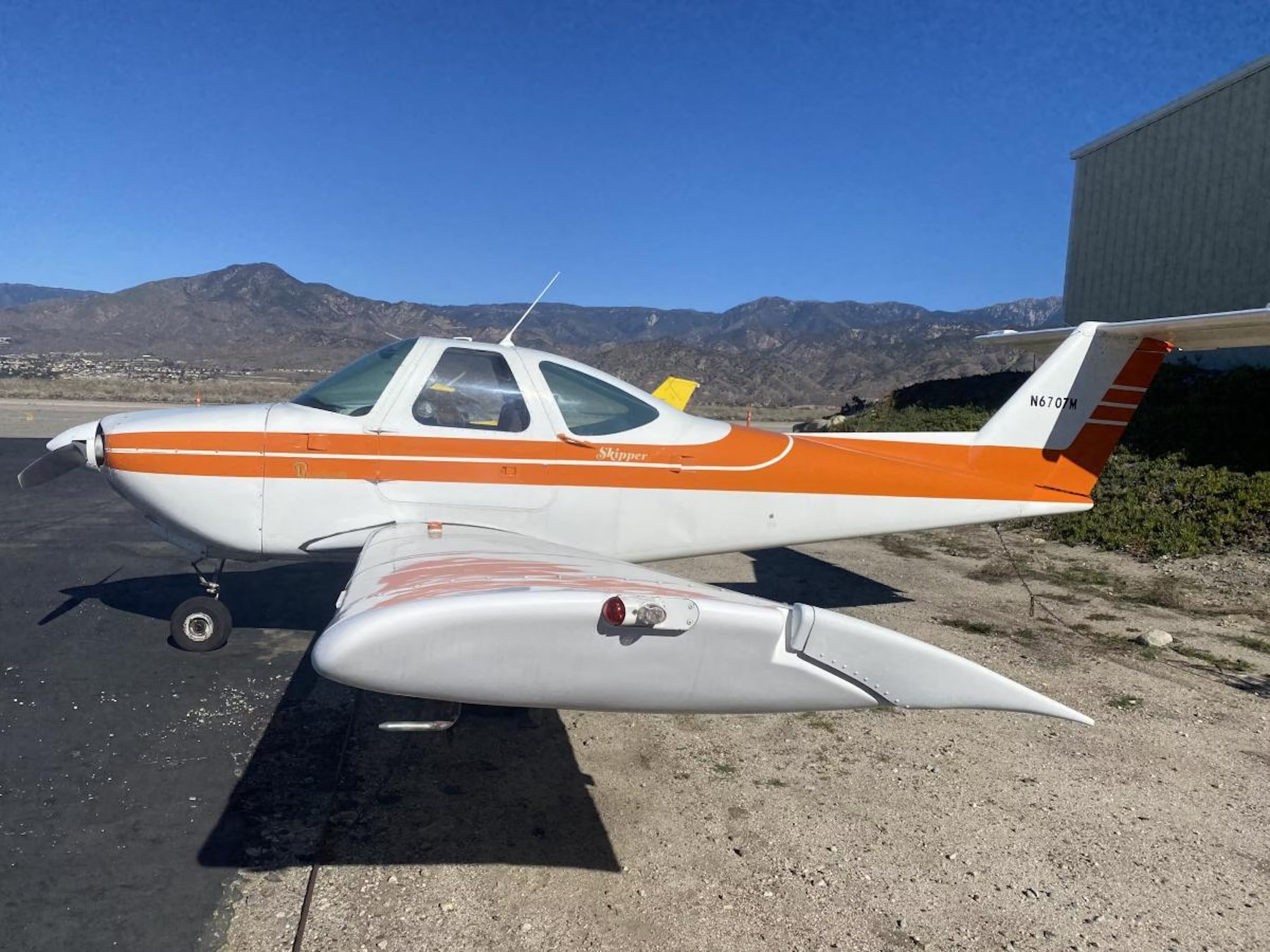 This 1979 Beechcraft 77 Skipper Is a Rare, Roomy ‘AircraftForSale’ Top Pick