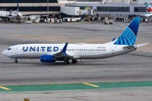 United to Slow Pilot Hiring, Blames Boeing Delivery Delays