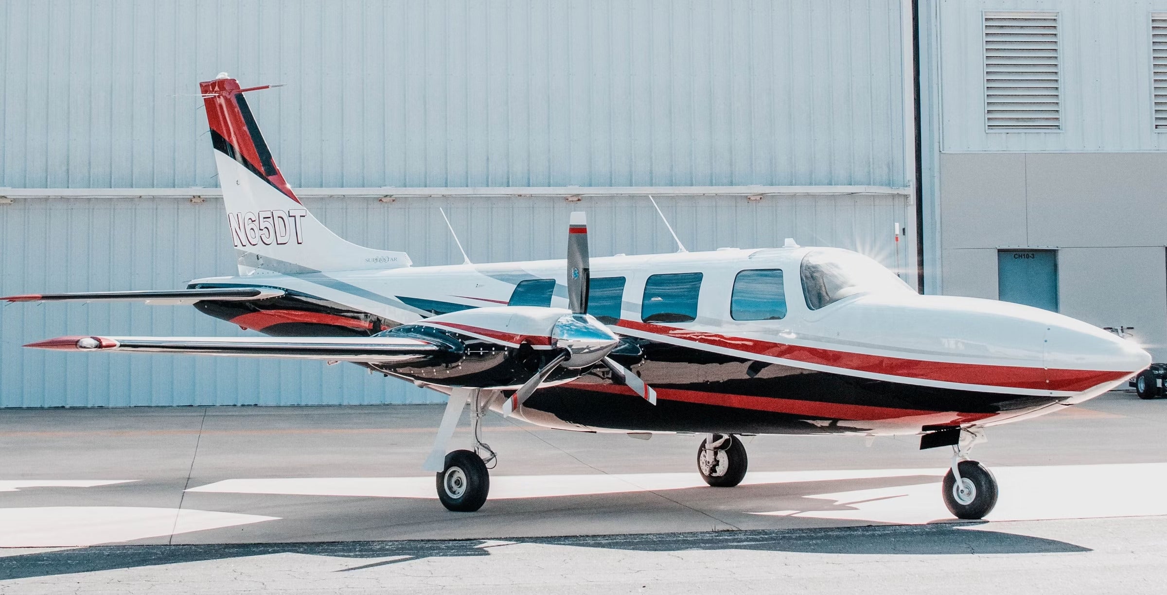 This 1979 Piper Aerostar Is a Top-Tier Piston Twin and an ‘AircraftForSale’ Top Pick