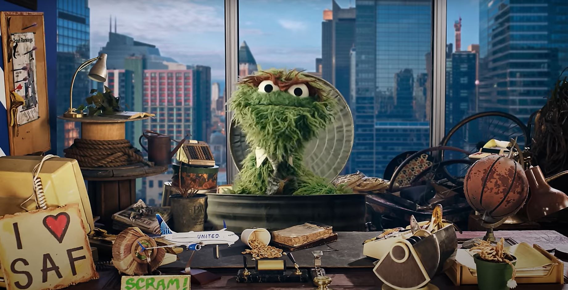 United Turns to Oscar the Grouch to Spread SAF Awareness