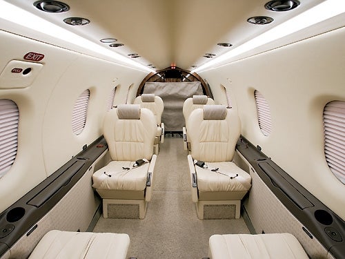 FL1006-Pilatus-002-x500.jpg