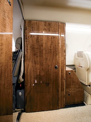 FL1006-Pilatus-003-x300.jpg