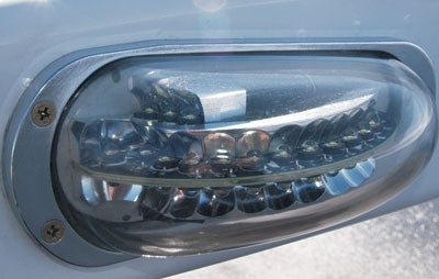 mustang_led.jpg