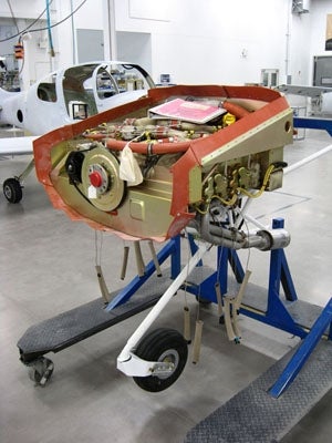 cirrus factory tour054.jpg