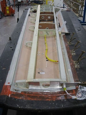 cirrus factory tour039.jpg