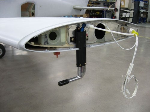 cirrus factory tour046.jpg