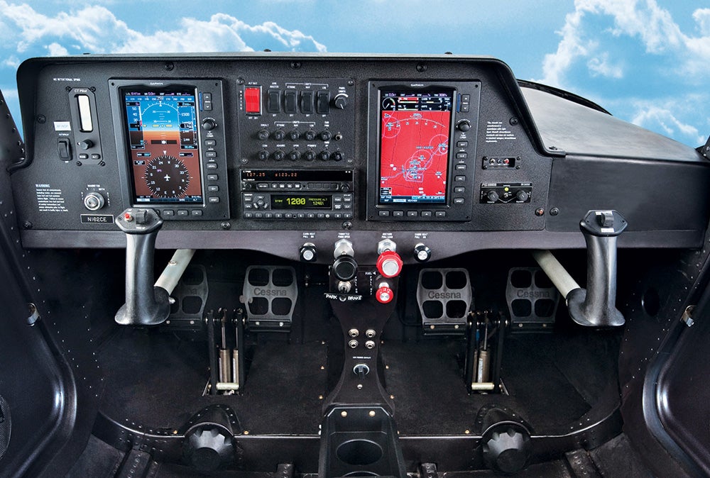 FLY1209_Cessna4_1000.jpg