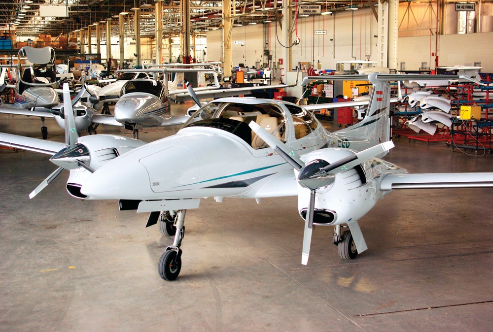 FLY1209_DA2x1000.jpg