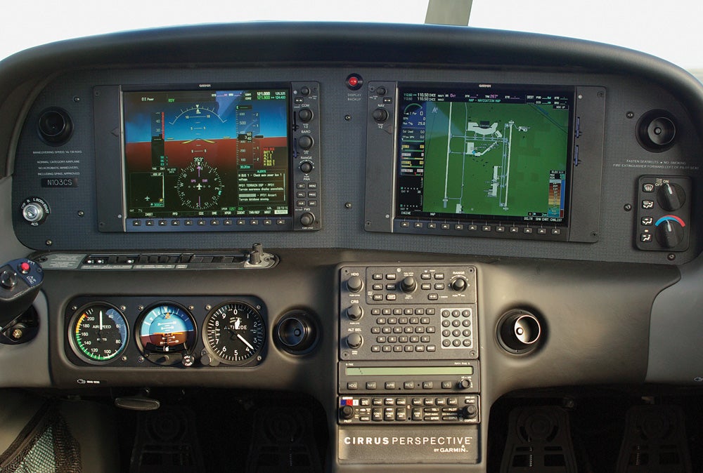 fly0610_cirrus2_1000x674.jpg