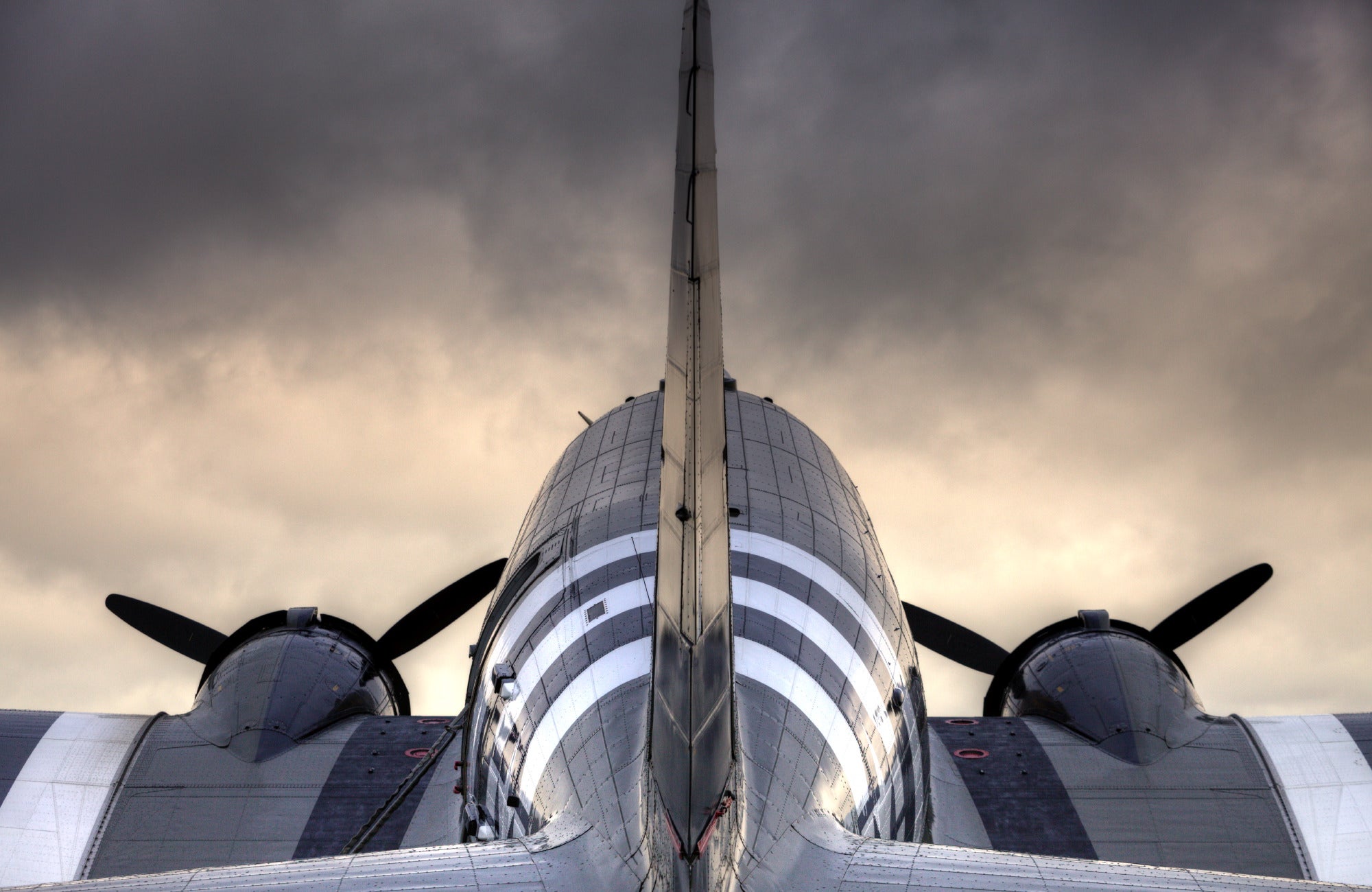 c47_20behind.jpg