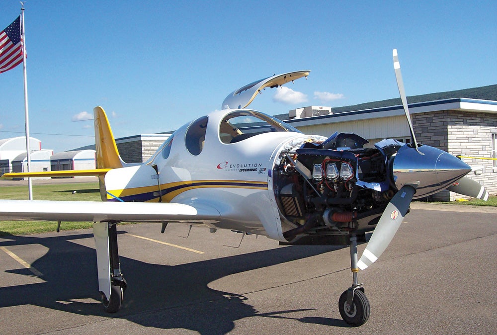 fly0710_lycoming2_1000x674.jpg