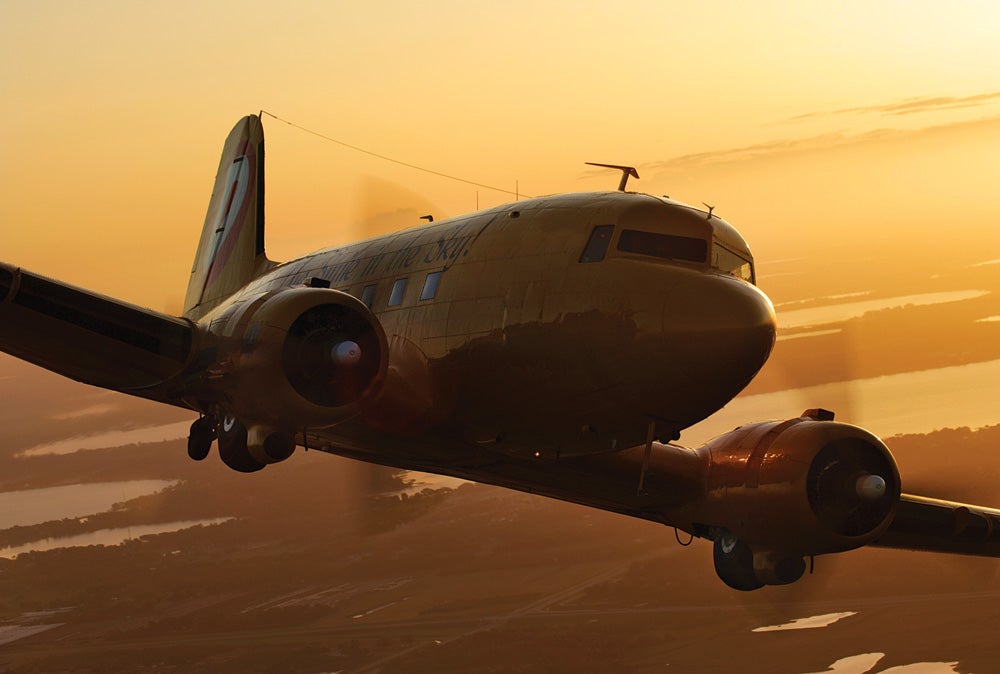 fly0810_attd3_1000x674.jpg
