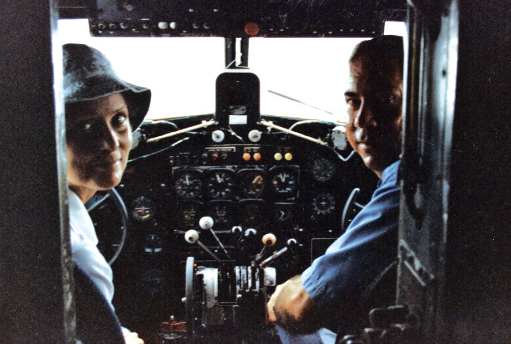 fly0810_attd4_1000x674.jpg