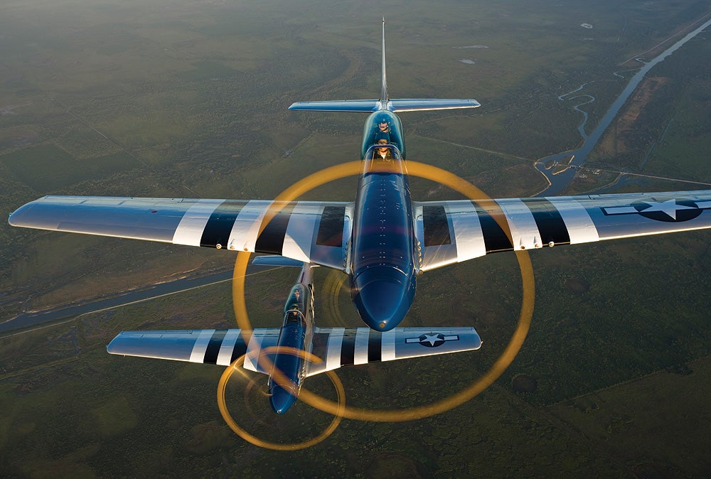 fly0810_mustang3_1000x674.jpg