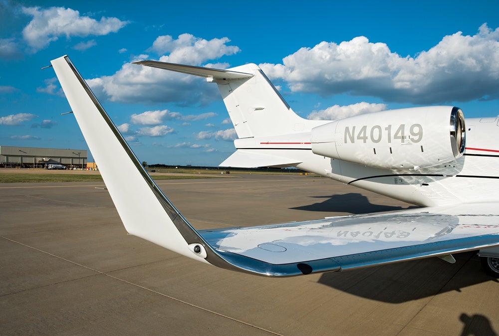 fly1110_lear2_1000x674.jpg