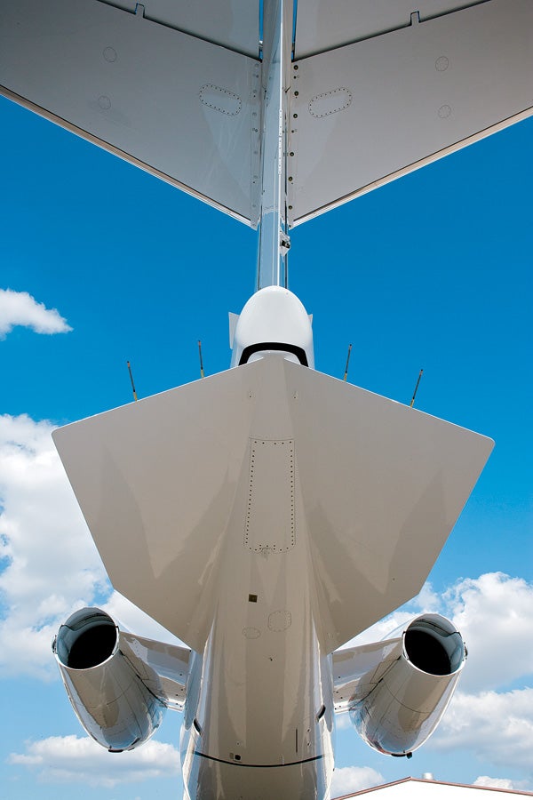 fly1110_lear7_600x900.jpg