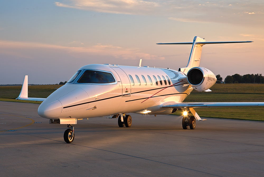 fly1110_lear8_1000x674.jpg