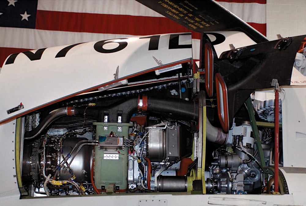fly0311_sikorsky6_1000x674.jpg