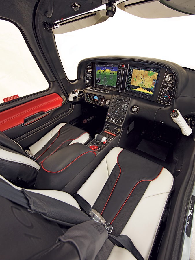 fly0411_cirrus4_675x900.jpg