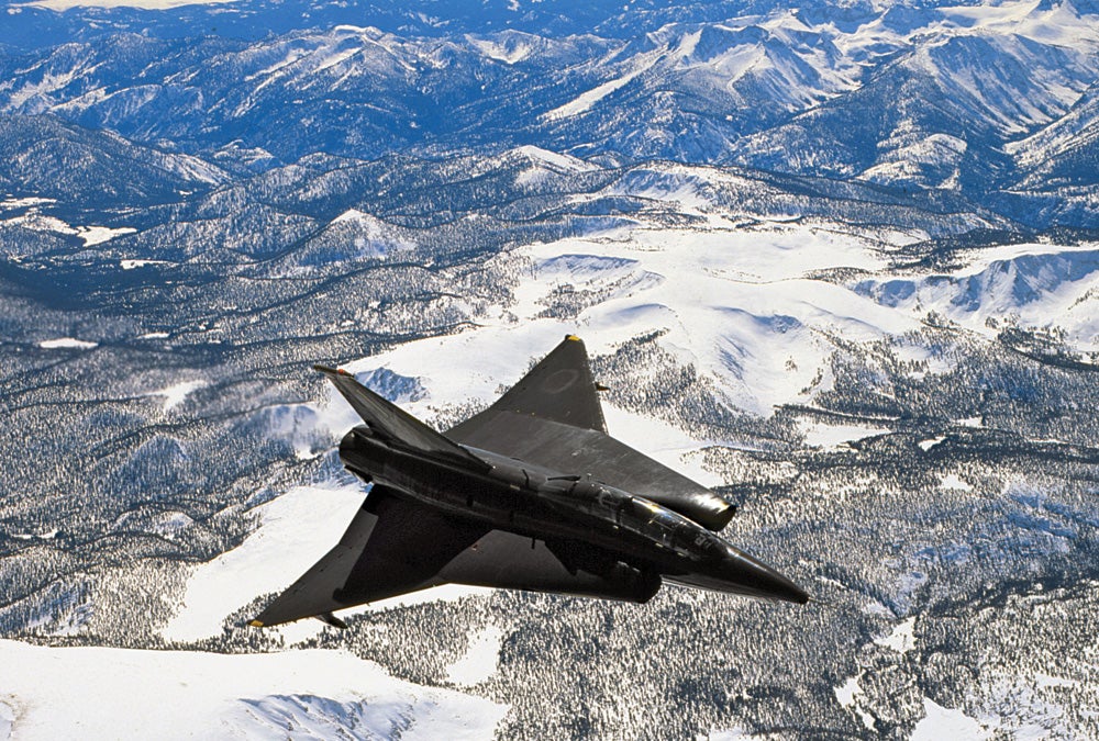 fly0411_testpilot7_1000x674.jpg