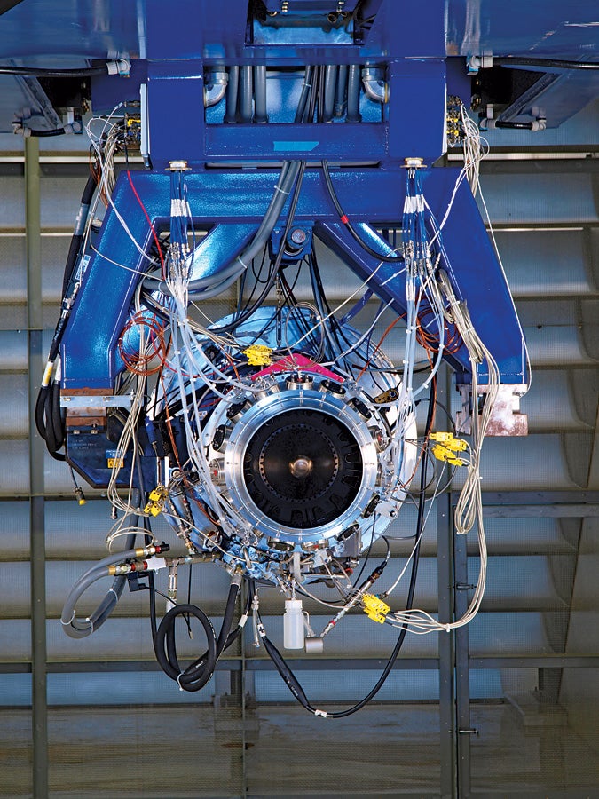 fly0411_turbine2_675x900.jpg