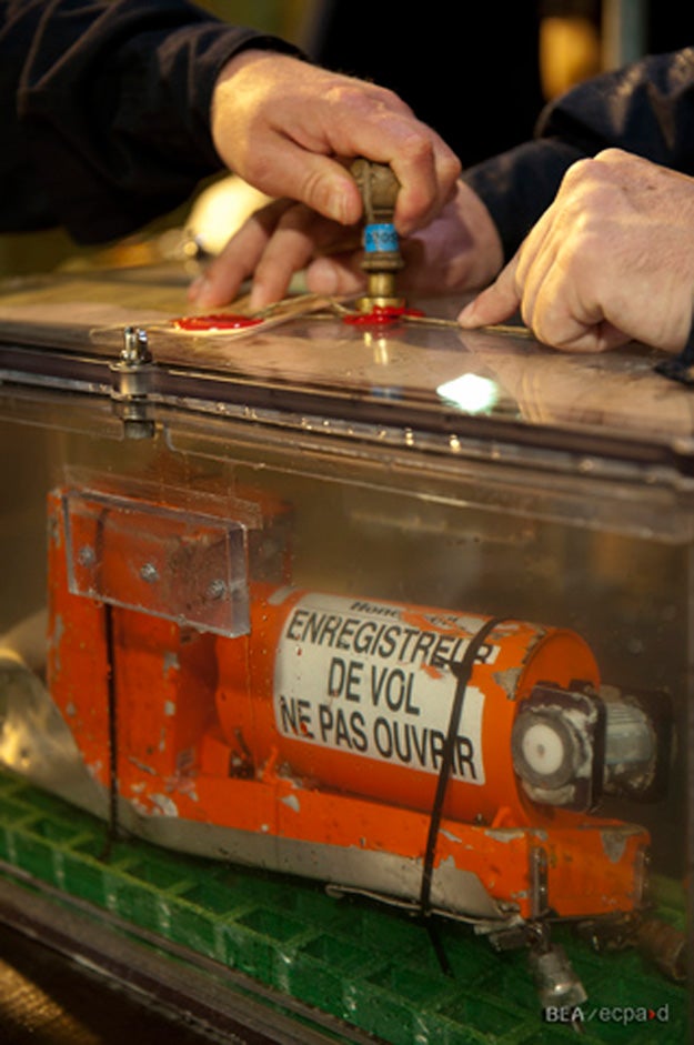 Air France Flight 447 Cockpit Voice Recorder Found