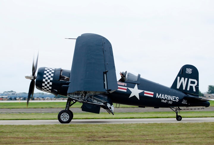 oshkosh3930.jpg