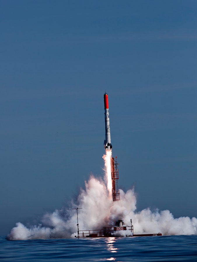 rocket2.jpg