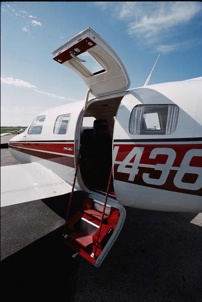fly0311_malibu5.jpg