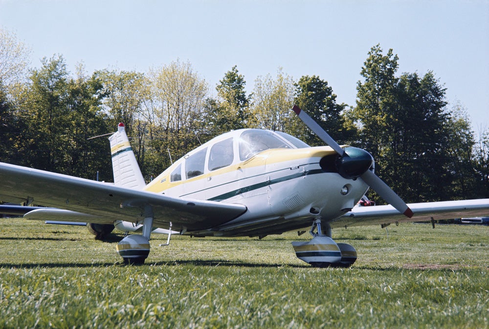 fly0611_archer_dig5.jpg