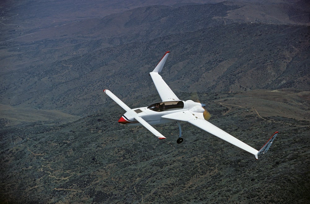 fly0811_rutan6.jpg