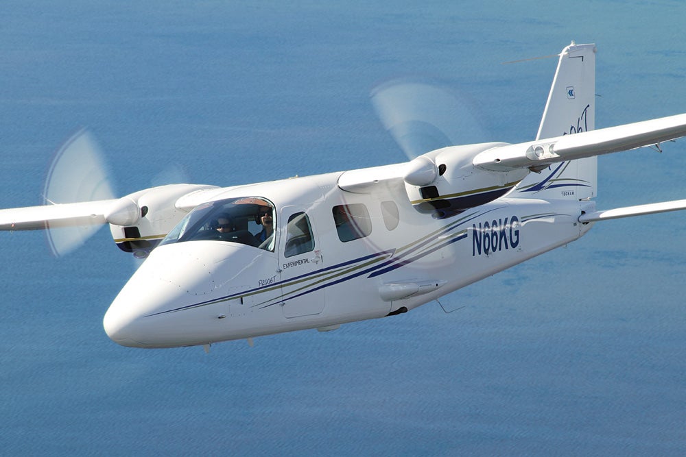 fly0911_technam2.jpg