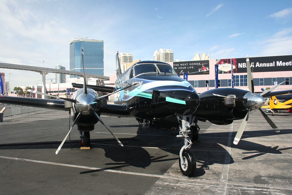 nbaa15.jpg