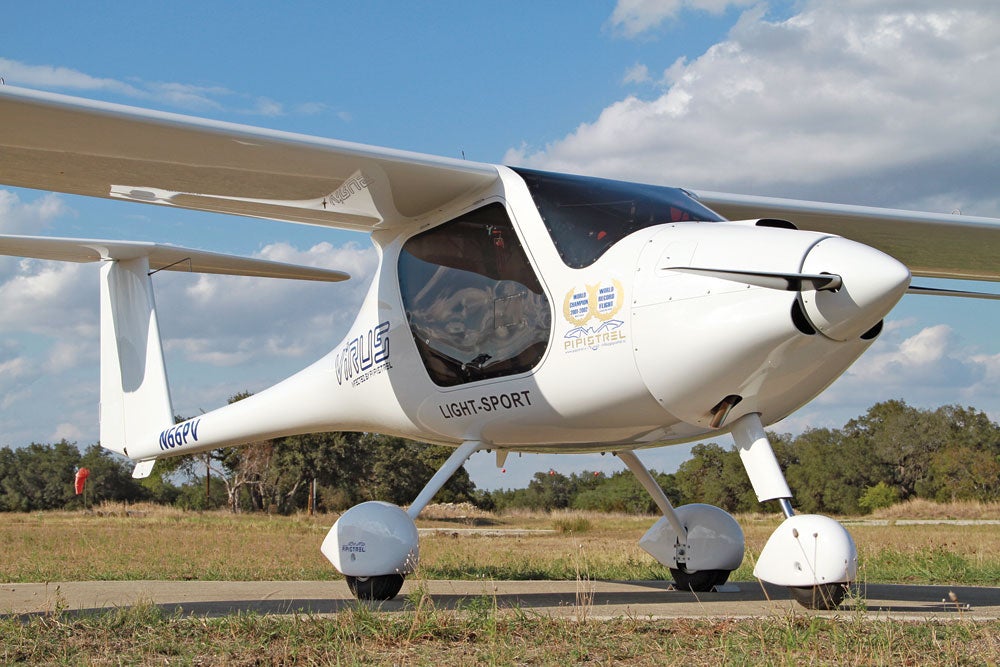 fly1211_pipistrel12.jpg