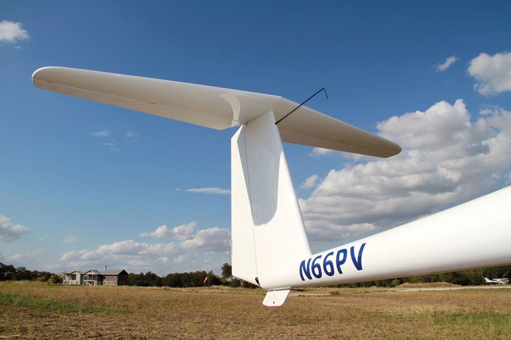 fly1211_pipistrel13.jpg