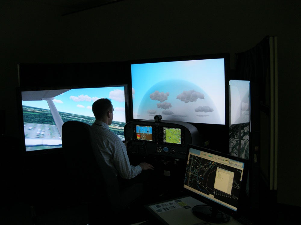 Sporty's Frasca Mentor Simulator