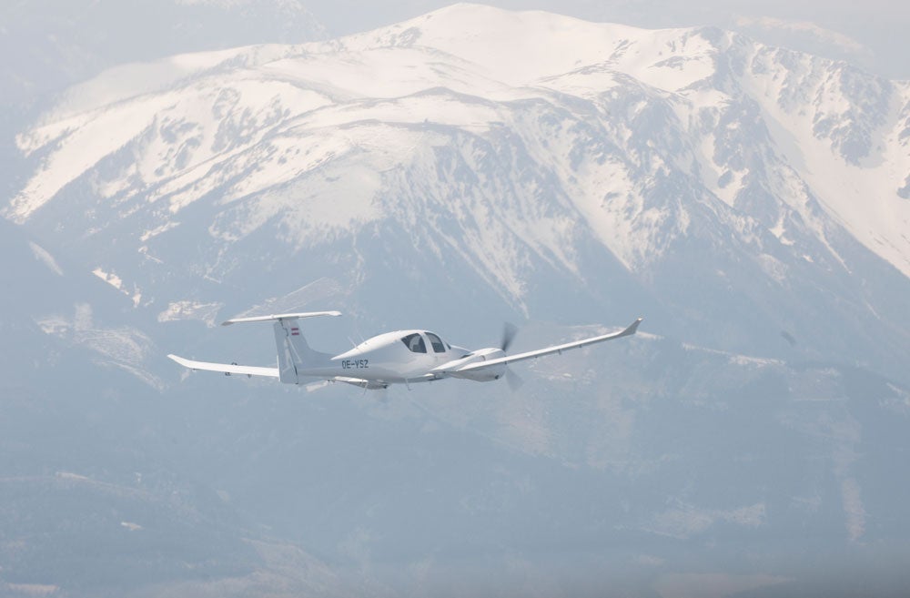 Diamond DA52