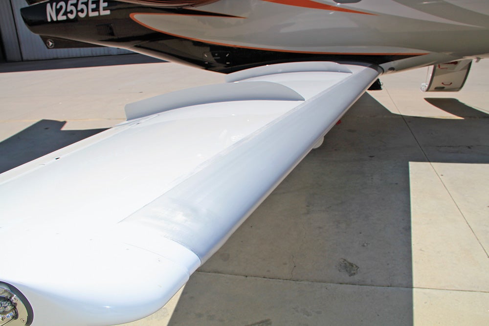 Phenom 100