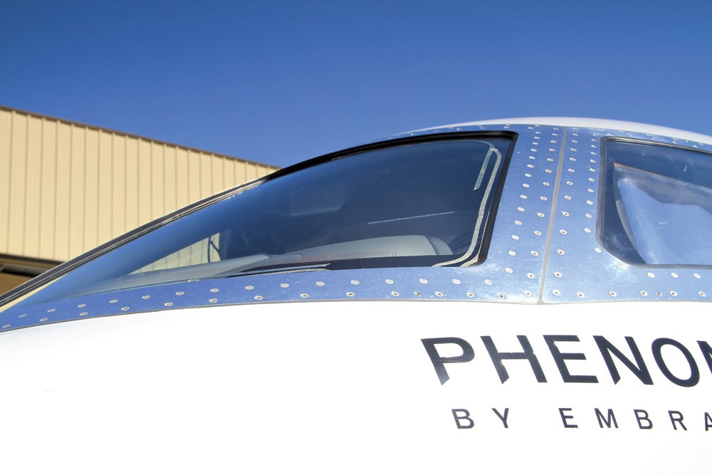 Phenom 100