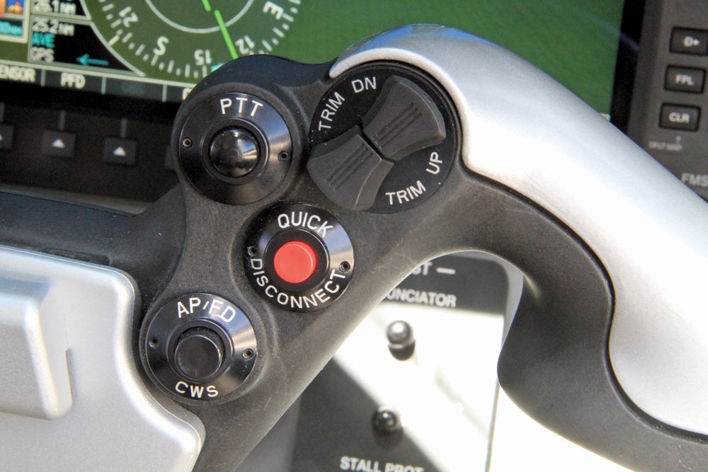 Phenom 100