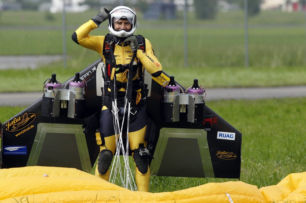 Jetman Flying with the DC-3