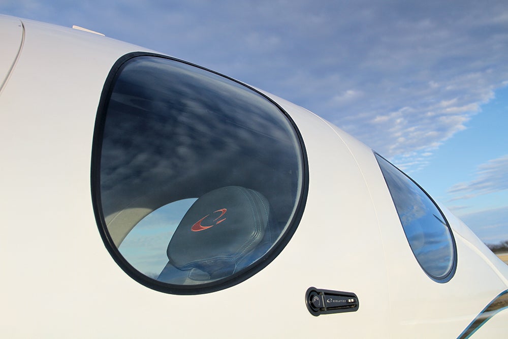 evo_detail2.jpg