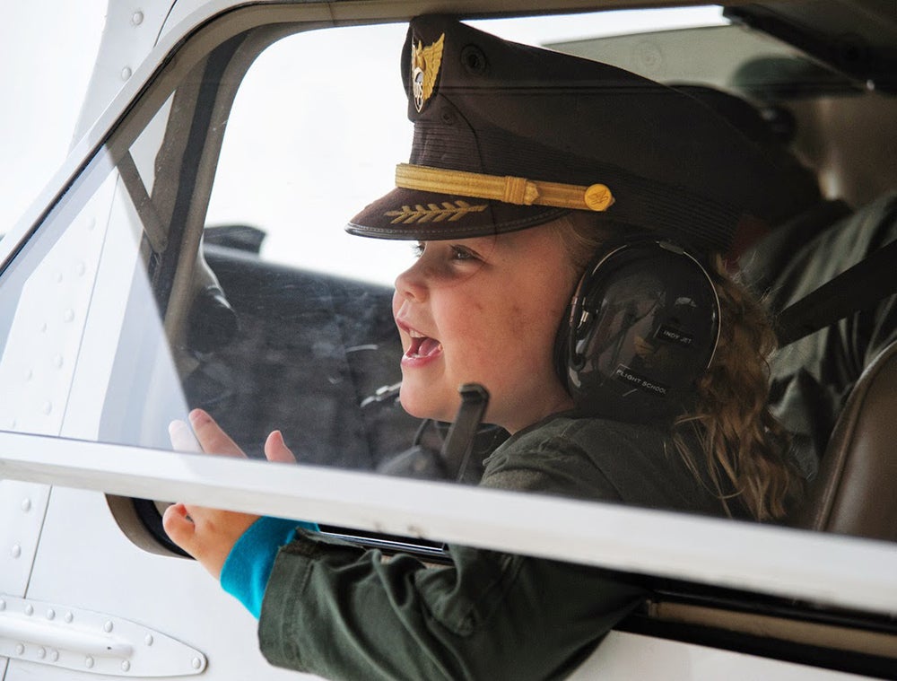 010-flight1-gallery.jpg
