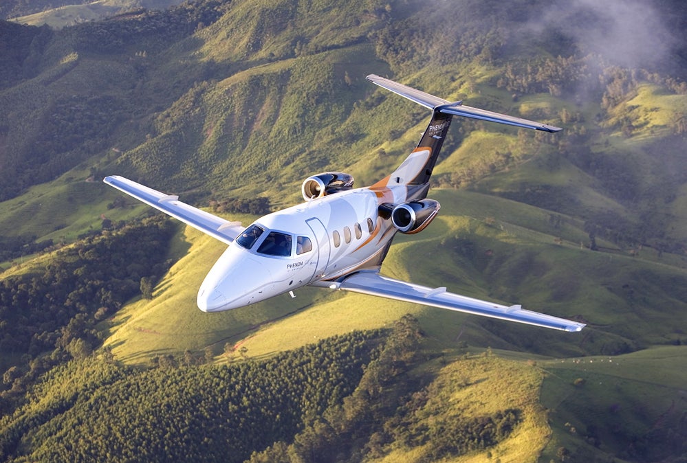 58-phenom100_exterior_001(1)_platinum.jpg