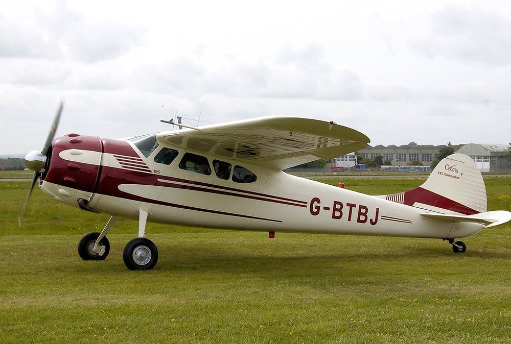 57-cessna-195-arp.jpg