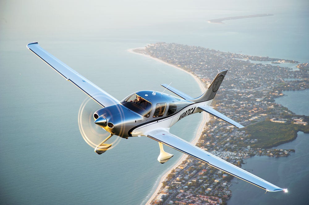 11-cirrus-sr22_platinum.jpg
