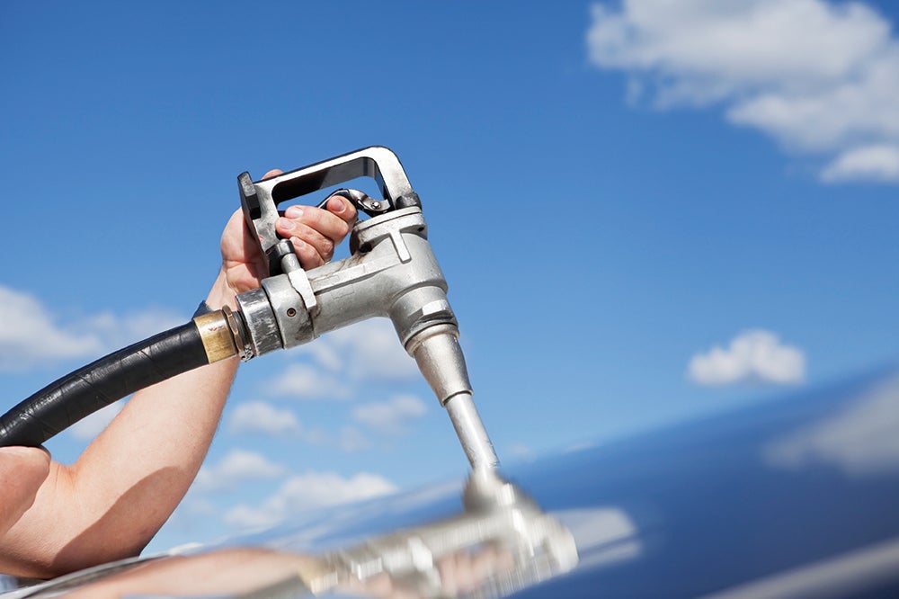 top2013-fly1013_avgas.jpg