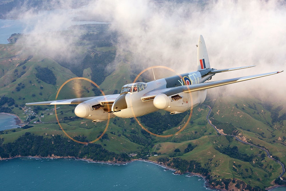 20beautiful-de-havilland-mosquito.jpg