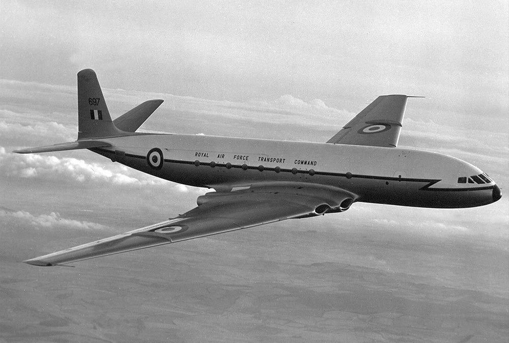 25beautiful-de-havilland-comet-2.jpg