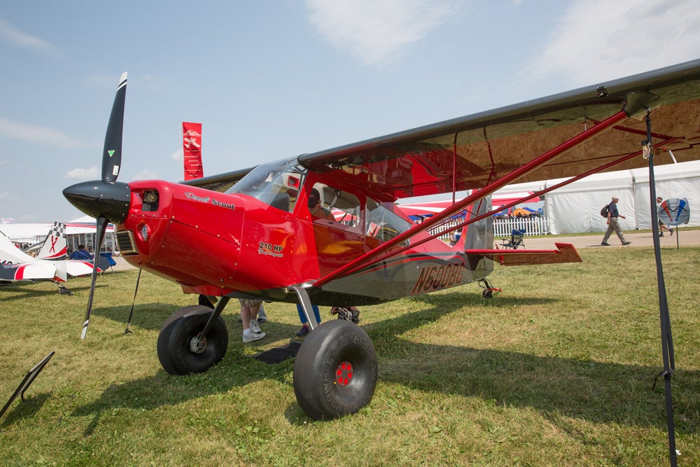 american champion aircraft display005.jpg